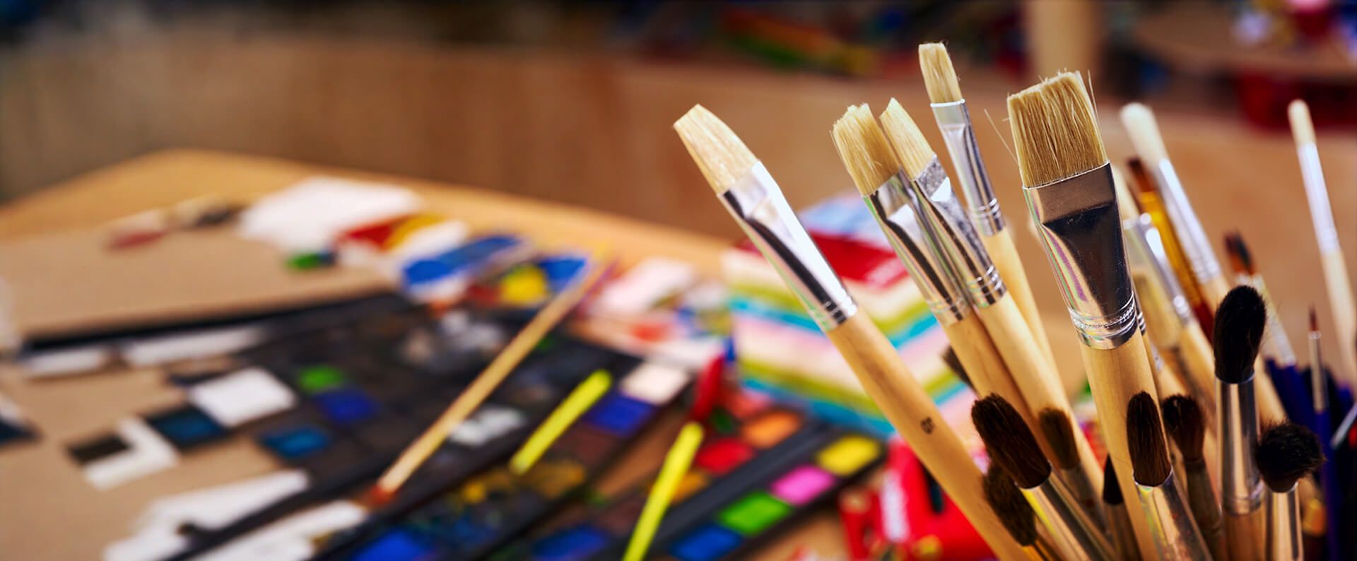 Specialist Crafts - Paintbrushes